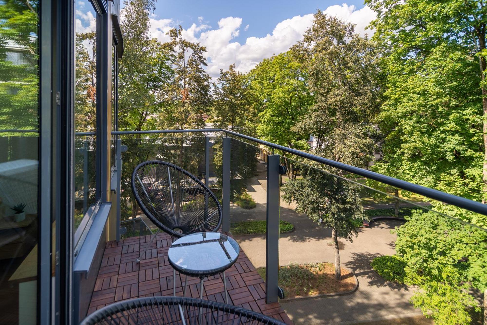2 Bedroom Apt, 2 Garage Spots & Balconies, Self Check-In, By Cohost Druskininkai Dış mekan fotoğraf