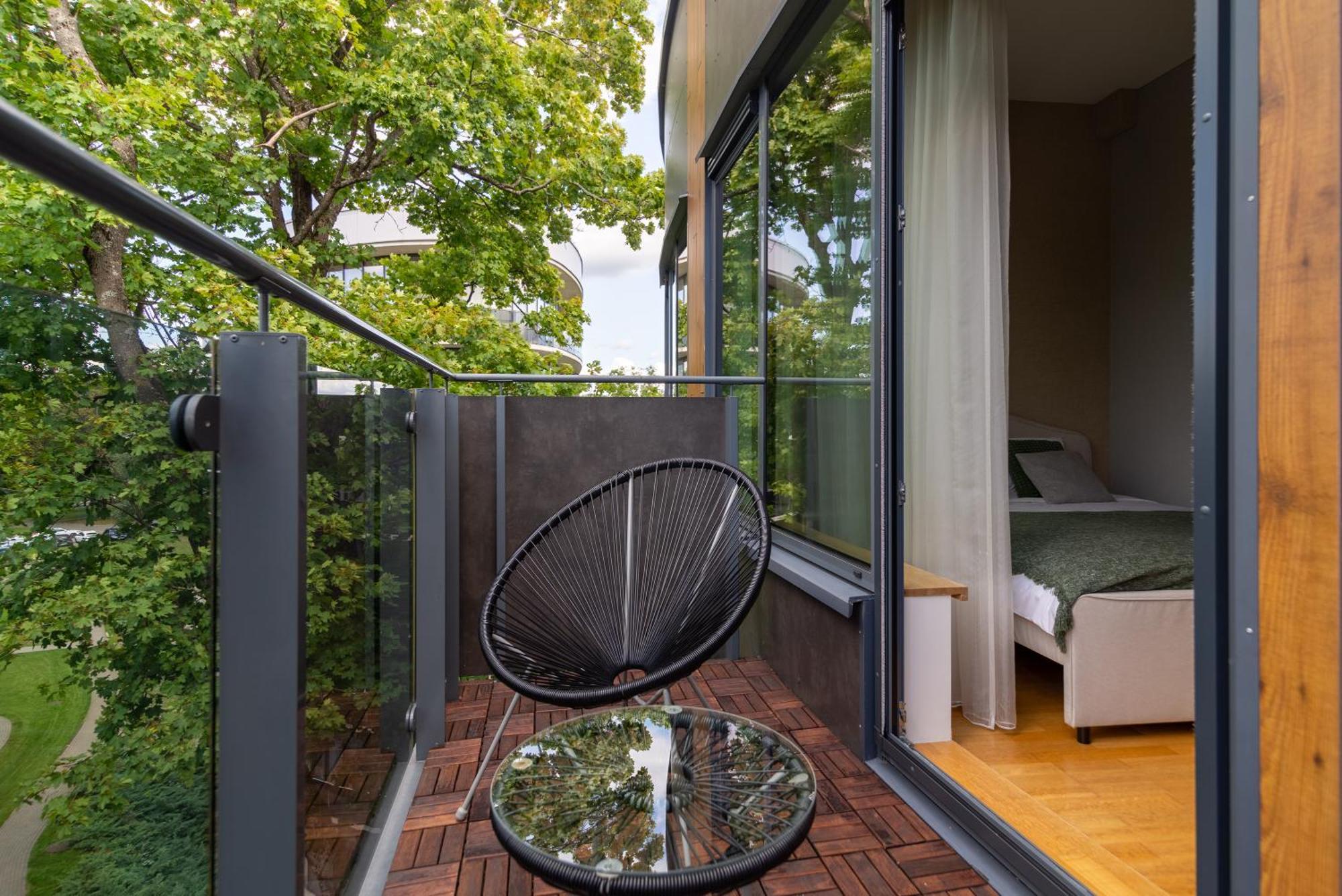 2 Bedroom Apt, 2 Garage Spots & Balconies, Self Check-In, By Cohost Druskininkai Dış mekan fotoğraf