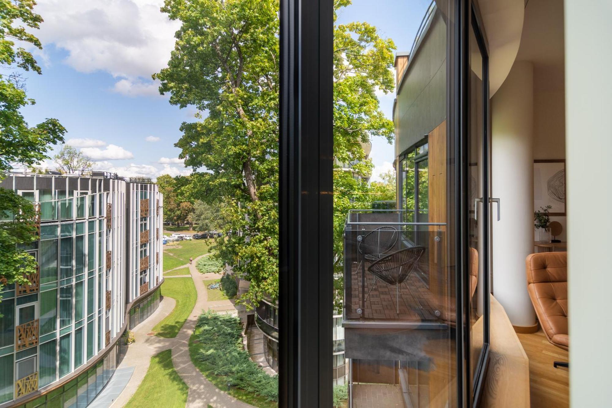 2 Bedroom Apt, 2 Garage Spots & Balconies, Self Check-In, By Cohost Druskininkai Dış mekan fotoğraf